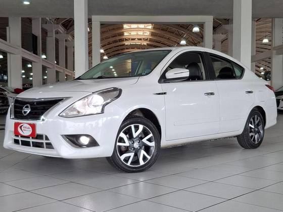 NISSAN VERSA 1.6 16V FLEXSTART UNIQUE 4P MANUAL NISSAN VERSA 1.6 16V FLEXSTART UNIQUE 4P MANUAL